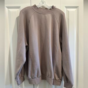 GAP oversized crew neck sweat shirt.